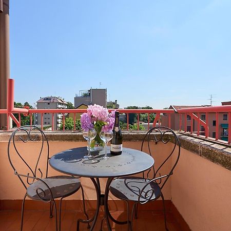 Apartamento -Luminosa 5 Stars With Balcony- Wifi Netflix 15 Minutes From Duomo Milán Exterior foto