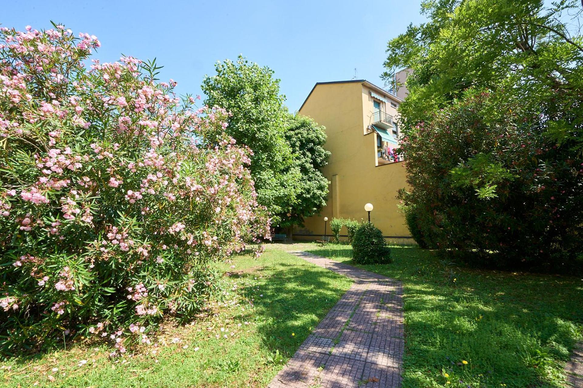 Apartamento -Luminosa 5 Stars With Balcony- Wifi Netflix 15 Minutes From Duomo Milán Exterior foto